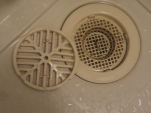Pix 浴室用・台所用 排水口クリーナー 強力発泡でスッキリきれい! 3包入 しつこい汚れもカンタン洗浄