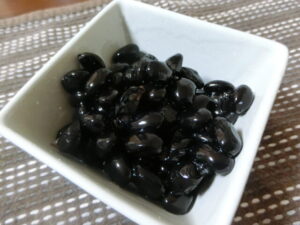 カネ吉の黒豆