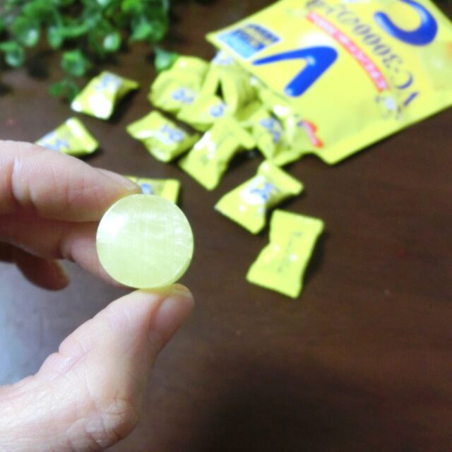 ノーベル製菓 VC-3000のど飴 レモン